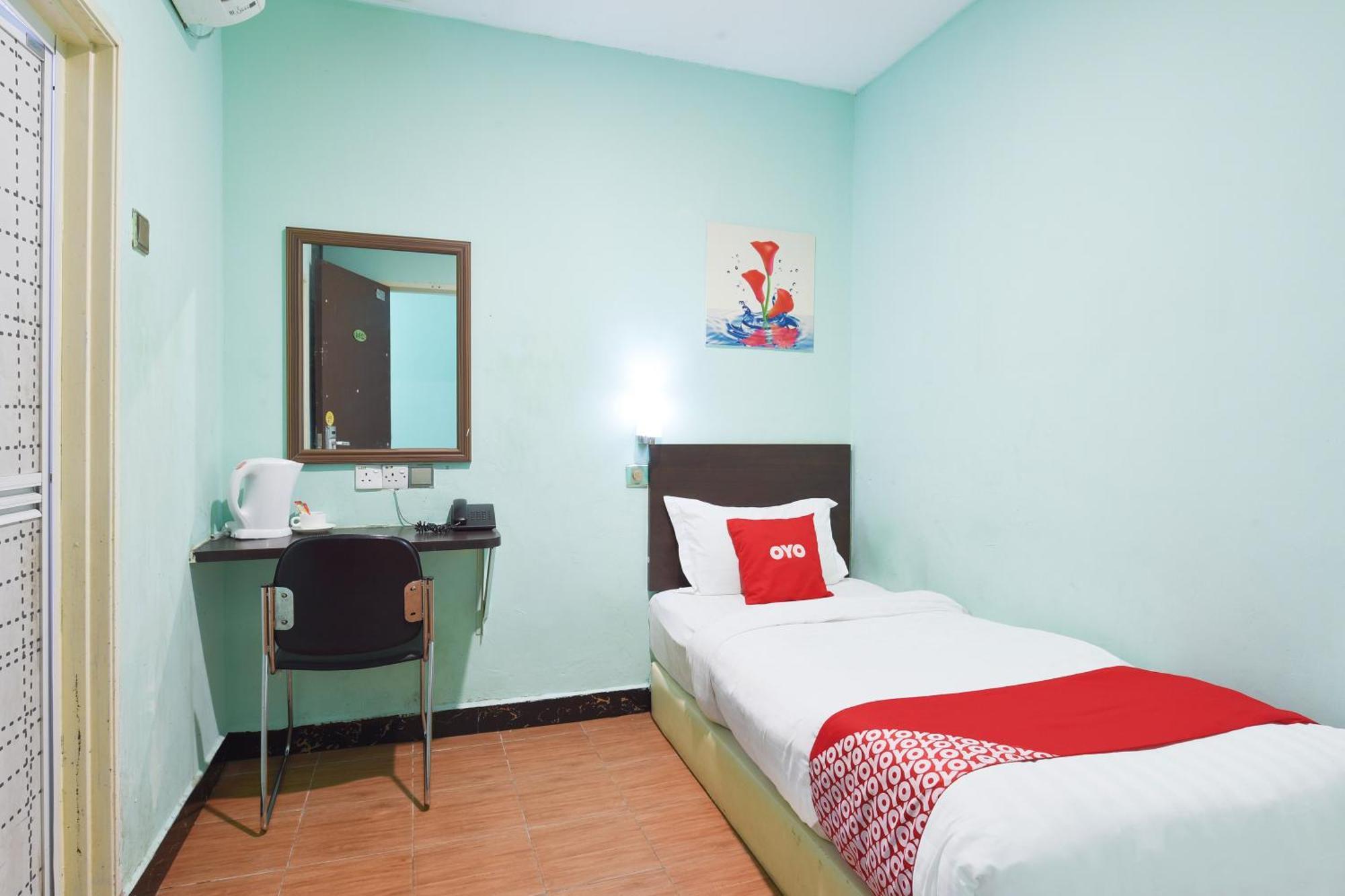 Hotel O G Home Hotel, Kota Bharu, Kelantan. エクステリア 写真