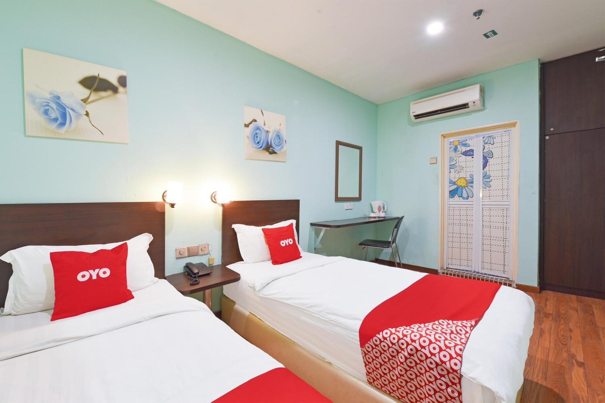 Hotel O G Home Hotel, Kota Bharu, Kelantan. エクステリア 写真