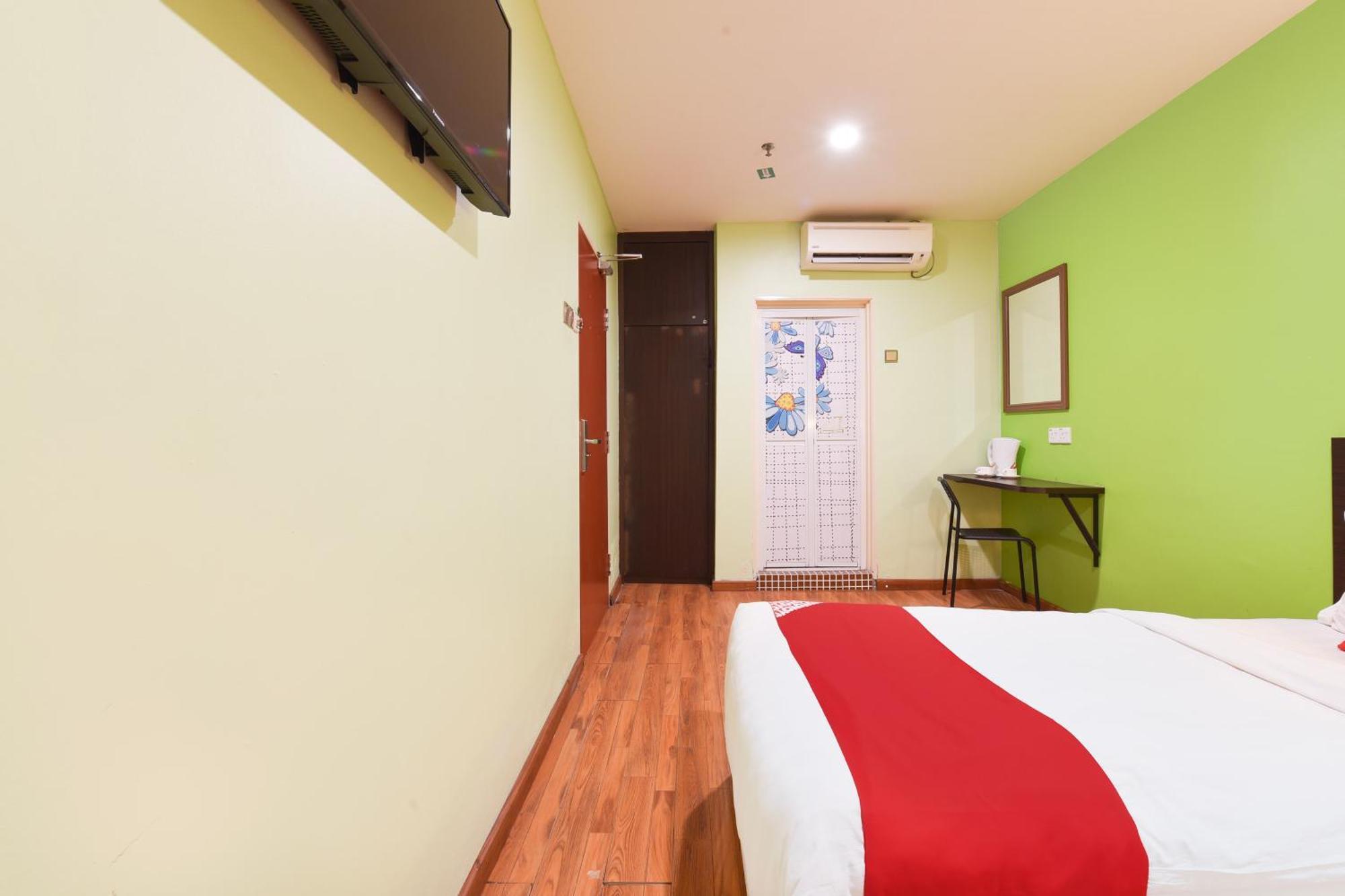 Hotel O G Home Hotel, Kota Bharu, Kelantan. エクステリア 写真