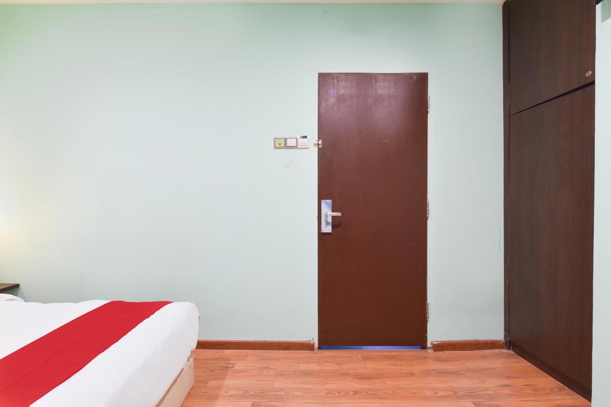 Hotel O G Home Hotel, Kota Bharu, Kelantan. エクステリア 写真