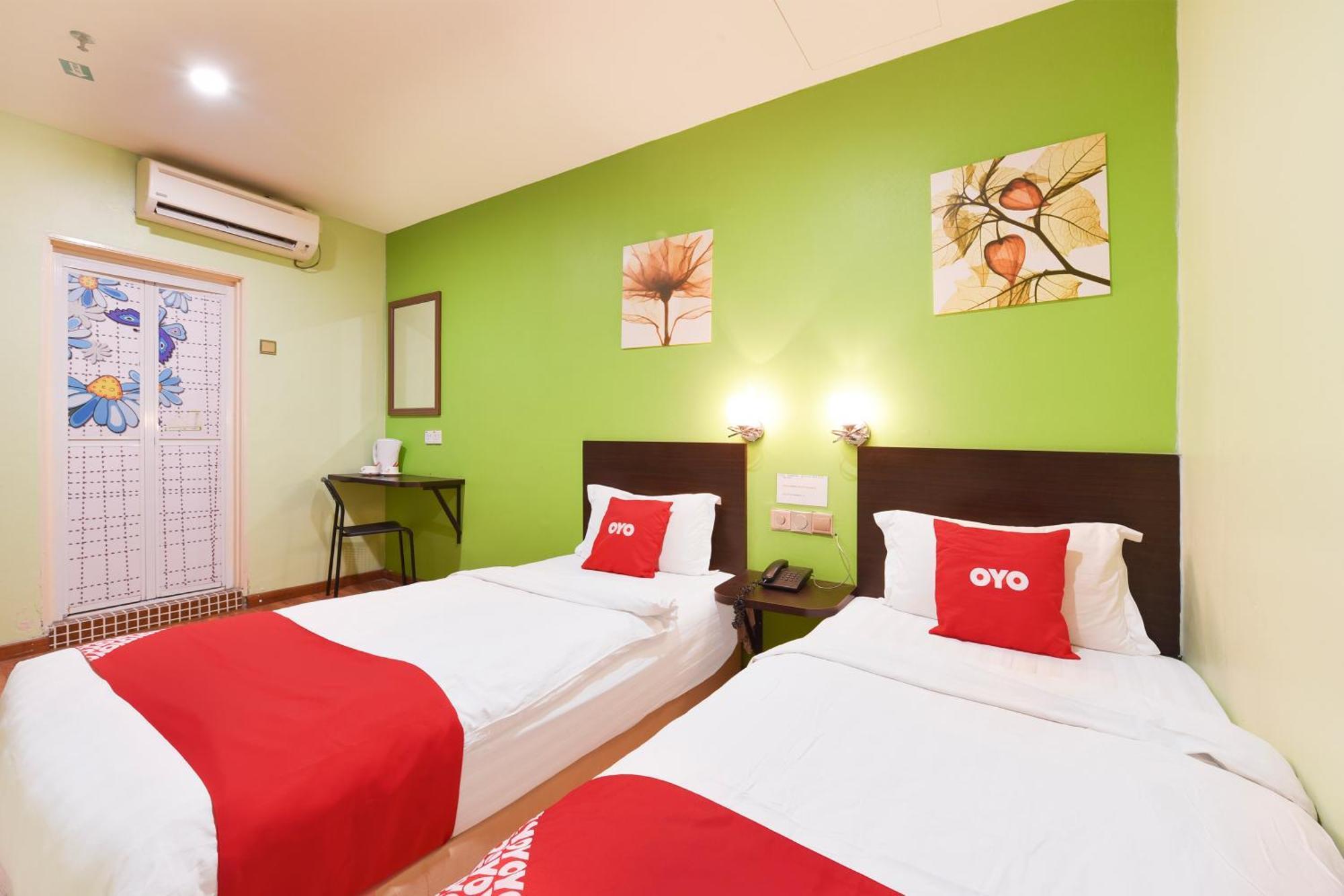Hotel O G Home Hotel, Kota Bharu, Kelantan. エクステリア 写真