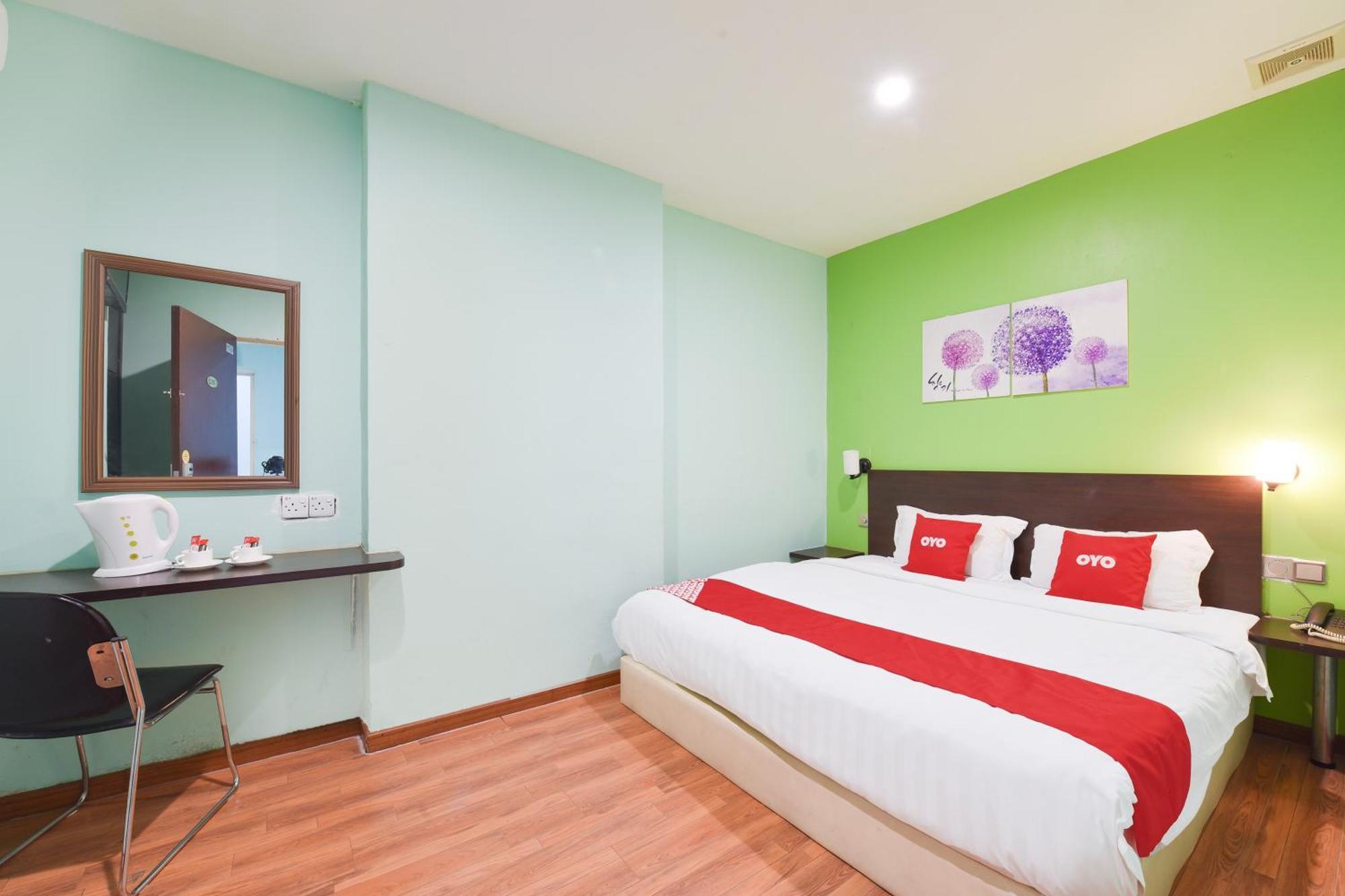 Hotel O G Home Hotel, Kota Bharu, Kelantan. エクステリア 写真